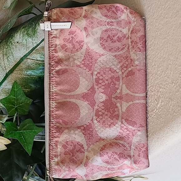 Coach Bags Vintage Coach Large And Small Cosmetic Bags Poshmark